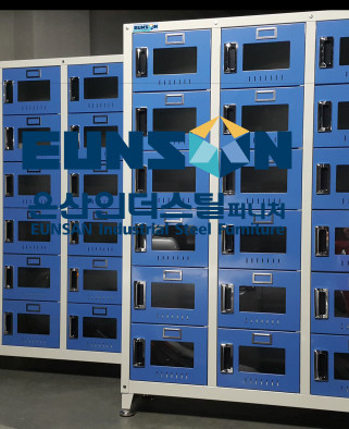 안전모 및 안전화 보관함