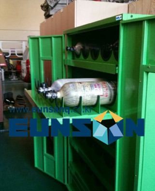 ※공기 호흡기 보관함※